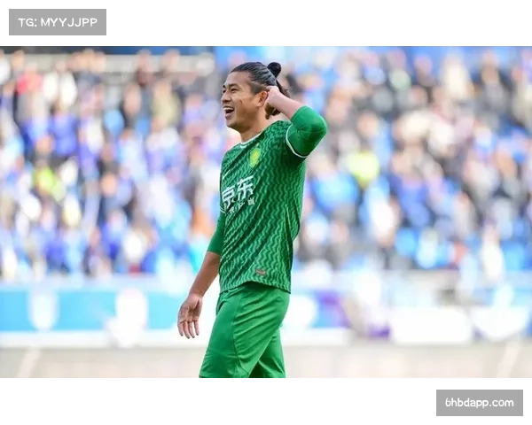 张玉宁三场四球状态火热 本土射手扛起国安进攻大旗